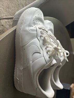 Nike White Low-Top Leather Sneakers